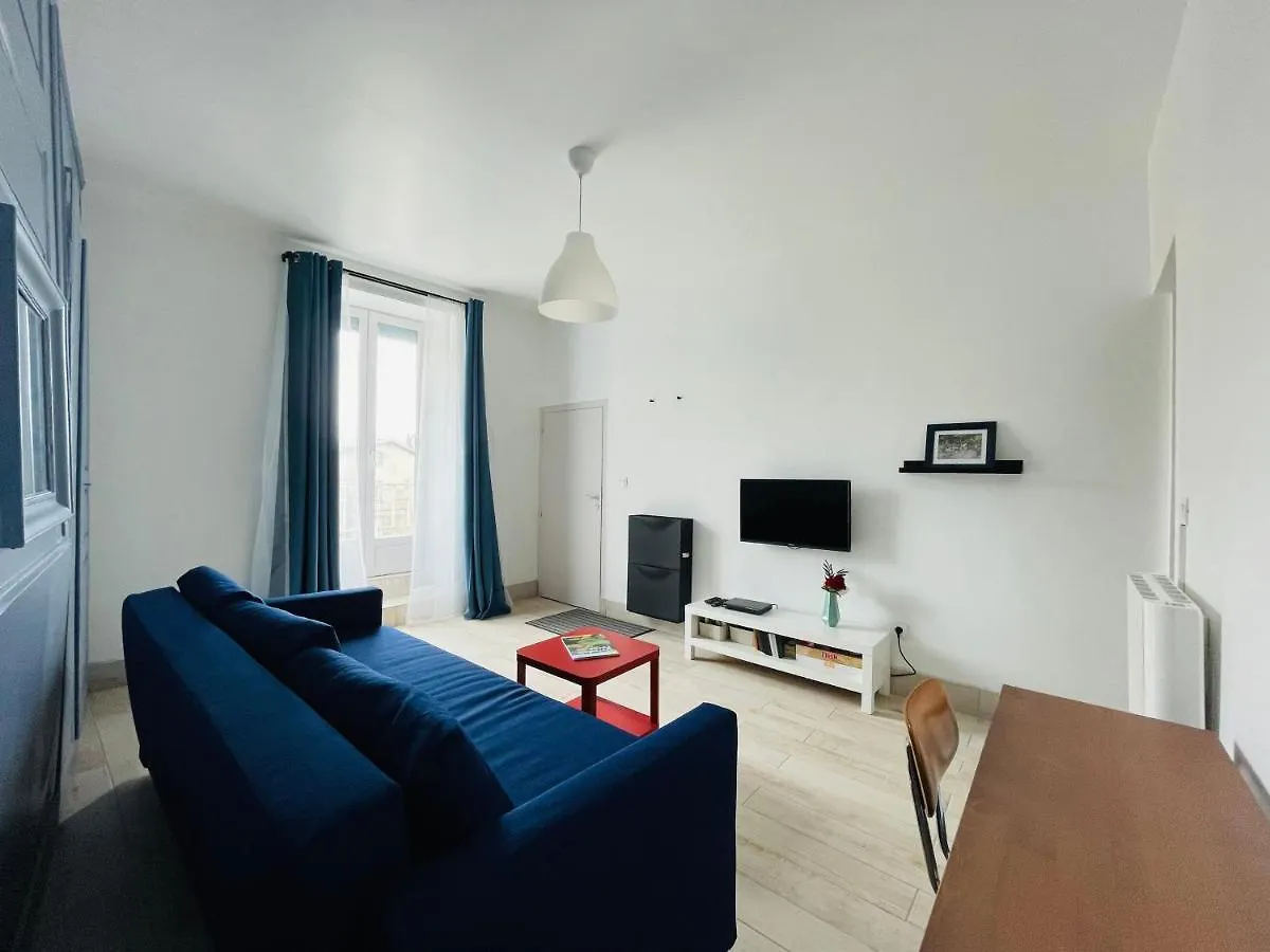Appartement Dnn - Modern 1 Bedroom Center Thiers - Free Wifi And Parking - Near Lyon, Vichy, Clermont