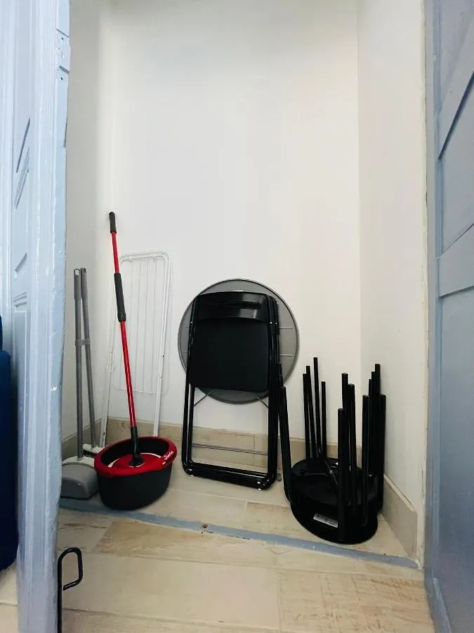 Dnn - Modern 1 Bedroom Center Thiers - Free Wifi And Parking - Near Lyon, Vichy, Clermont Appartement